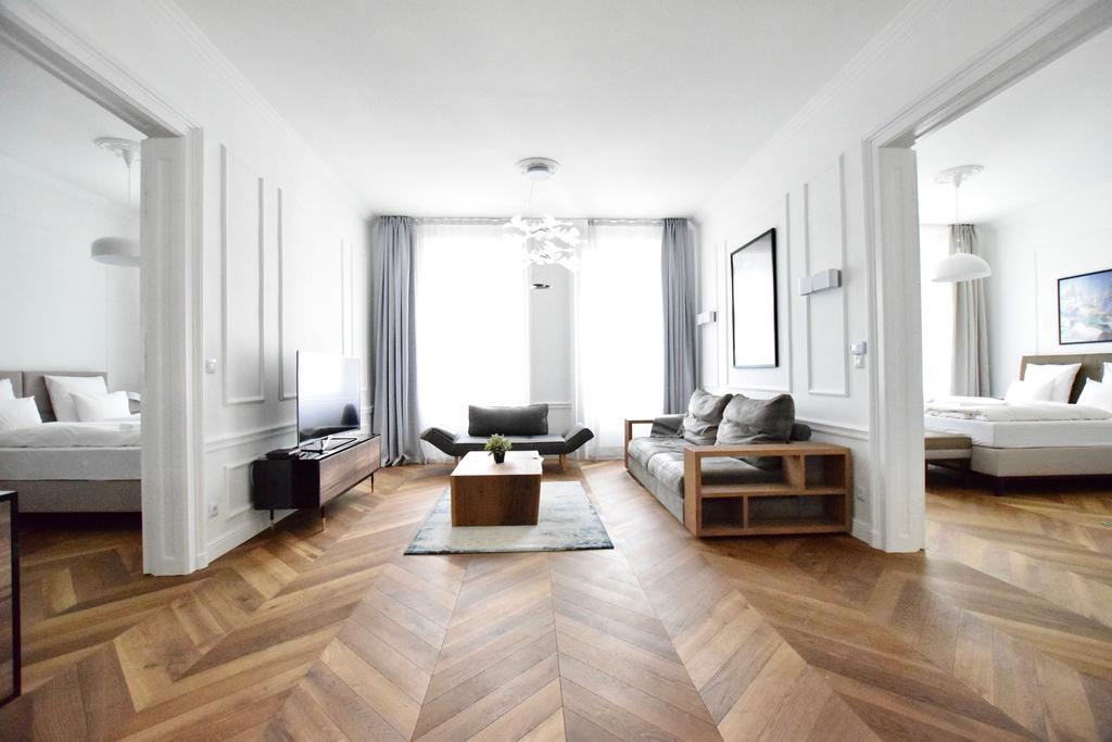 Luxury Apartment By Hi5 - Szervita Suite Будапеща Екстериор снимка