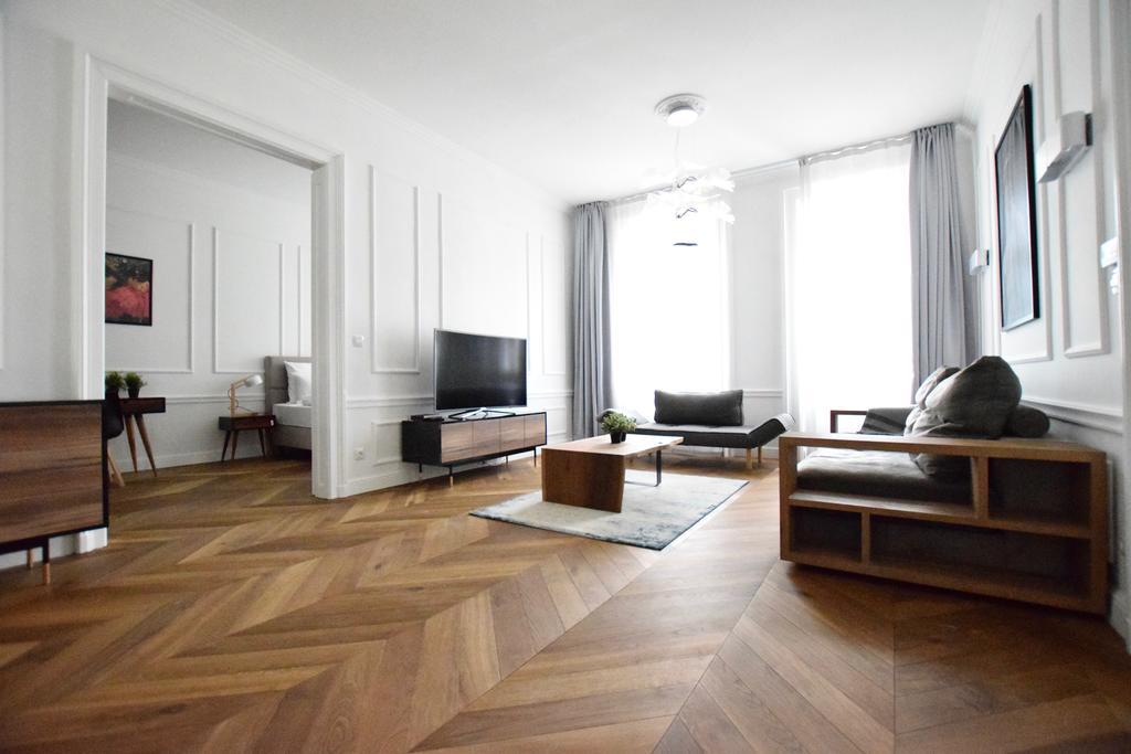 Luxury Apartment By Hi5 - Szervita Suite Будапеща Екстериор снимка